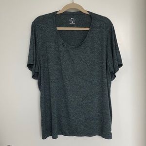 Nike Plus Size Dri-Fit Legend Training T-Shirt